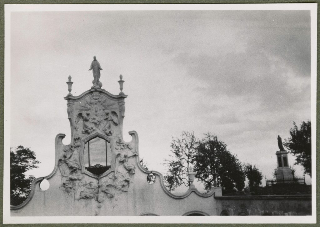 Częstochowa, Jasna Góra, Wieczernik, fragment górnej elewacji
