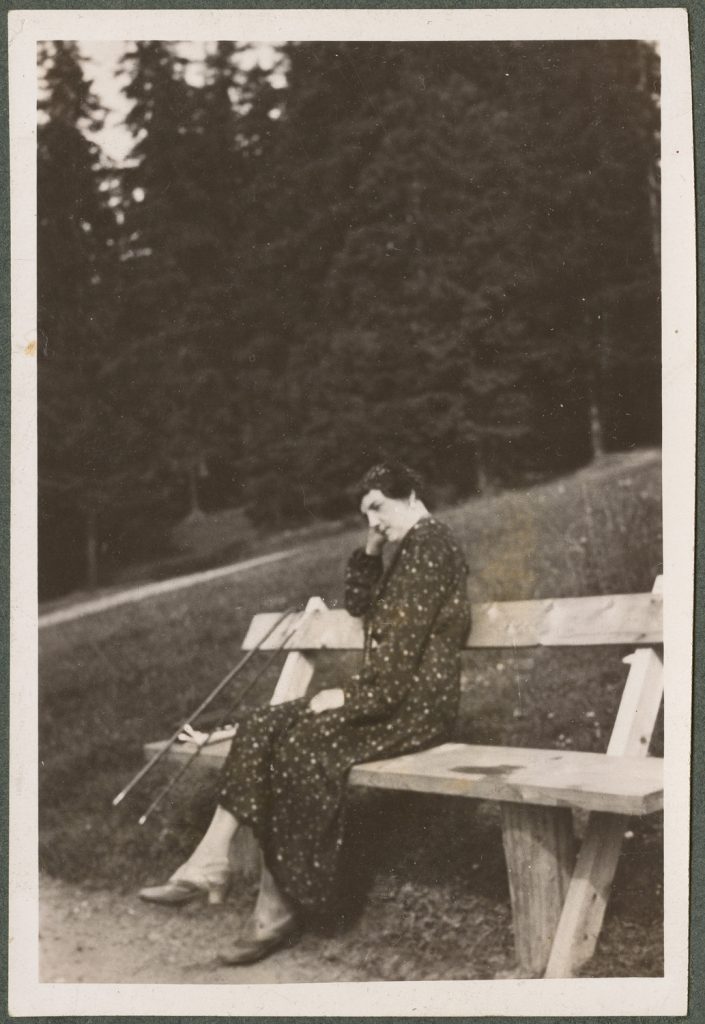 Wanda Korytowska, portret w plenerze