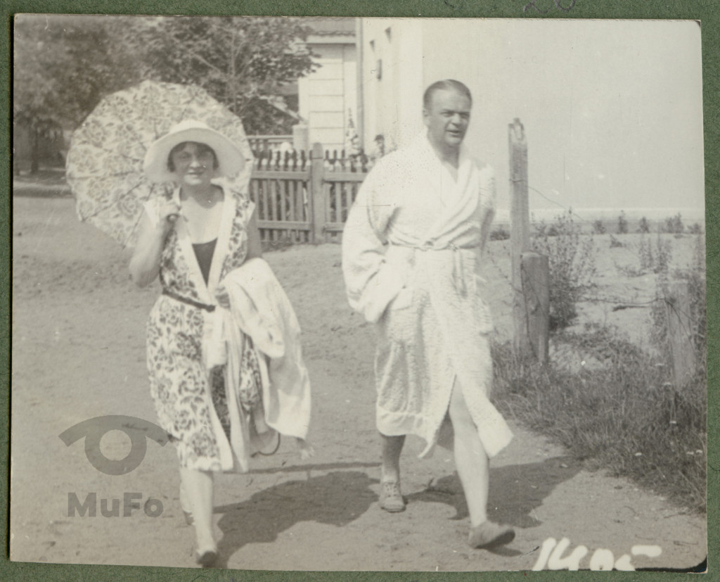 Mussilowie w drodze na plażę