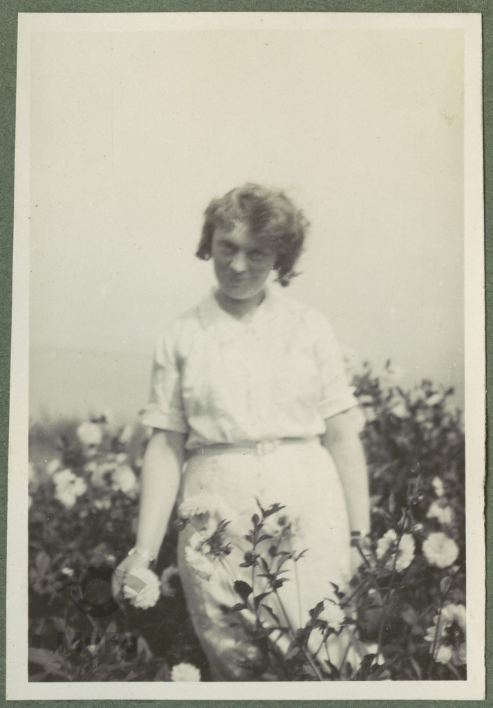 "W kwiatach", Zofia Mussilowa, portret
