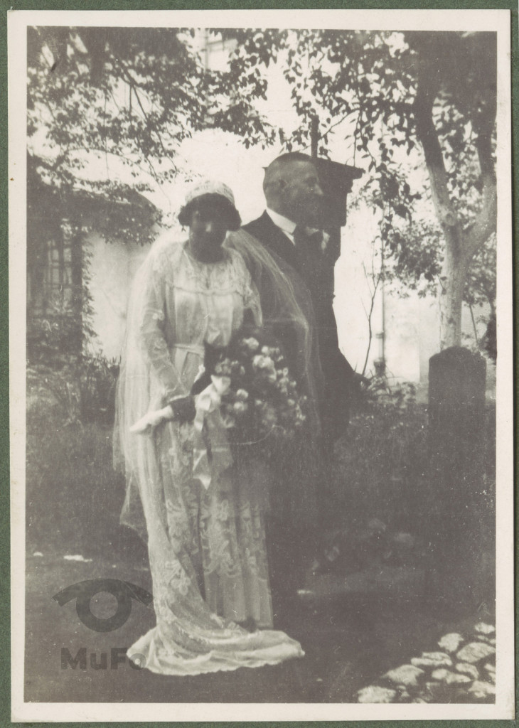 Karola i Stanisław Karyłowscy, fot. ślubna w plenerze