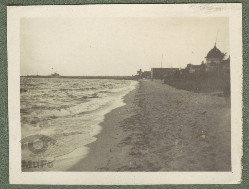 Hel, fragment pustej plaży