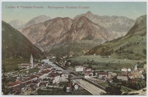 Miasta Pontebba i Pontafel na granicy Włoch i Austro-Węgier.