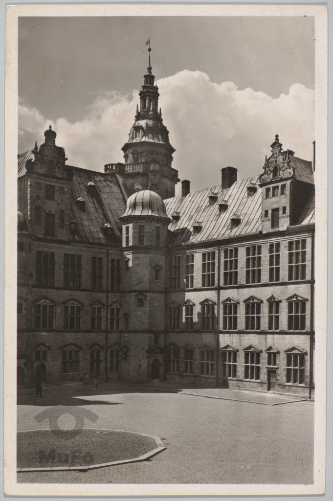 Zamek Kronborg, w mieście Helsingor.