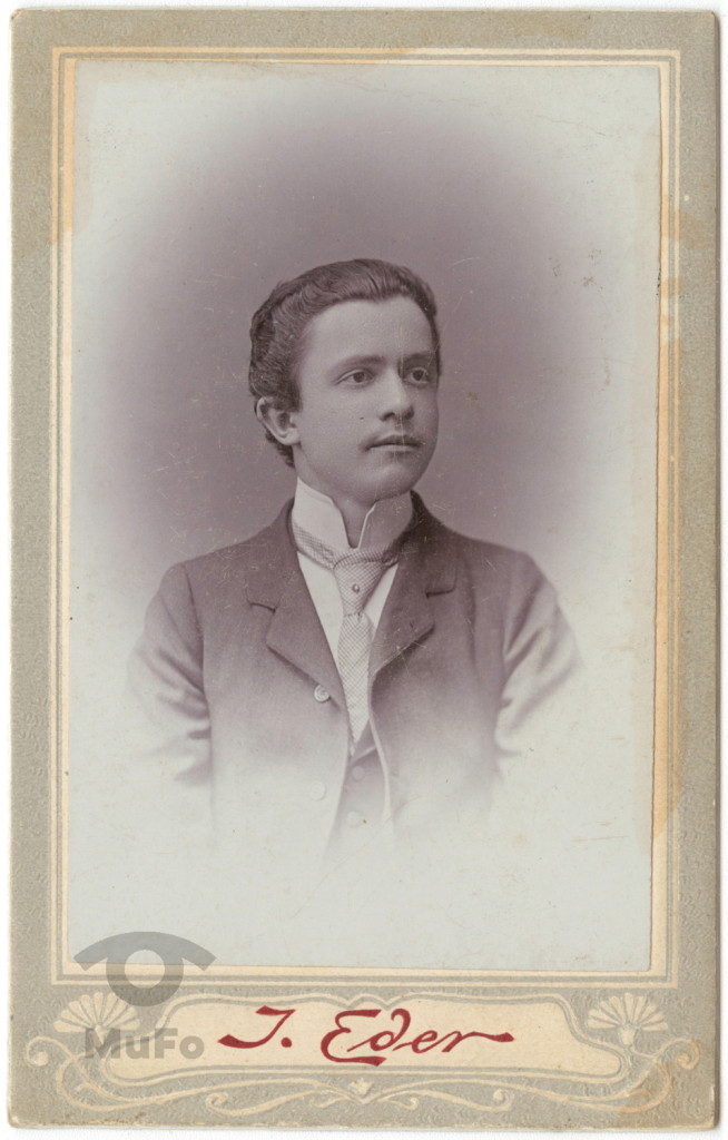 Portret, młodego mężczyzny