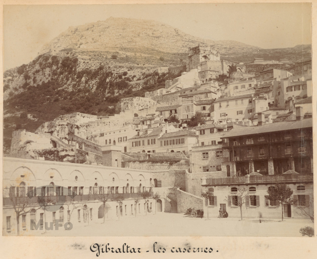 Gibraltar. Koszary. Miasto. Twierdza.