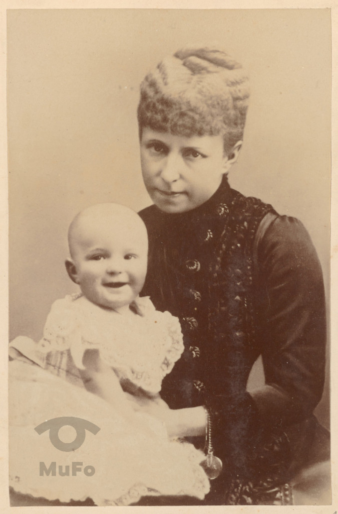 Portret Królowej Hiszpanii i następcy tronu.