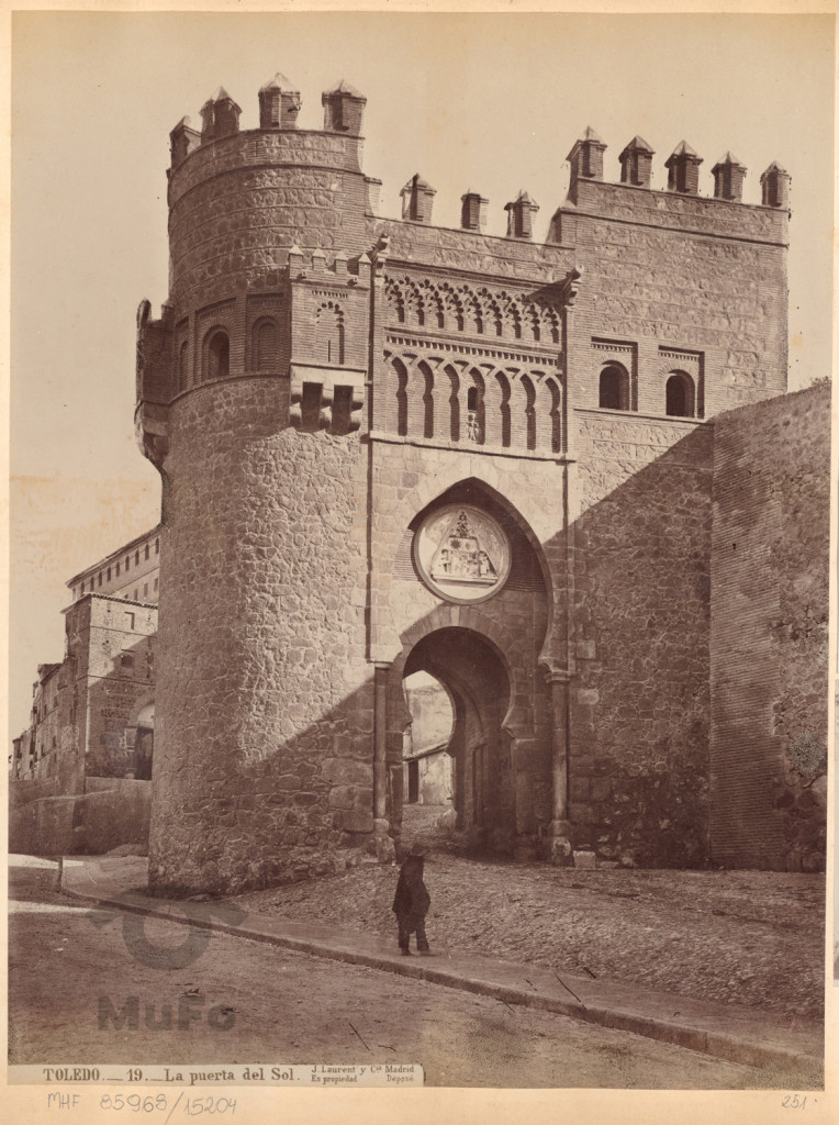 Toledo. La puerta del Sol