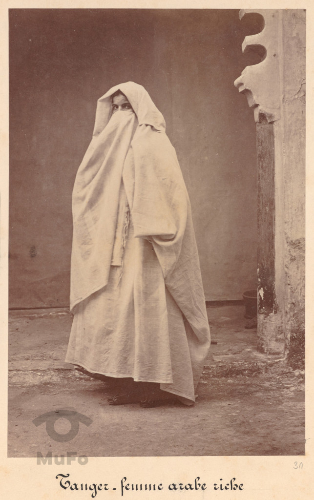 Tanger. Kobieta arabska