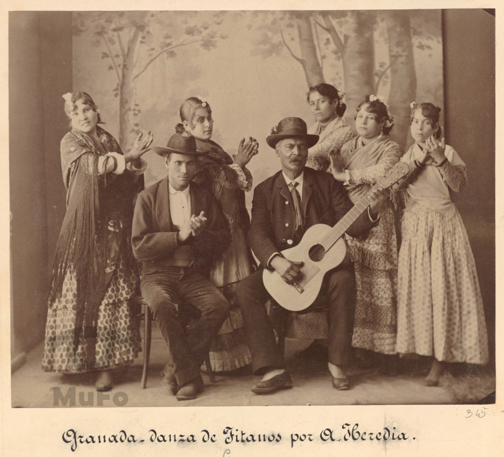 Grupa muzyczna. "danza de Gitanos por A. Iberdia"