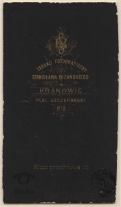 dziewczyna z warkoczami, portret