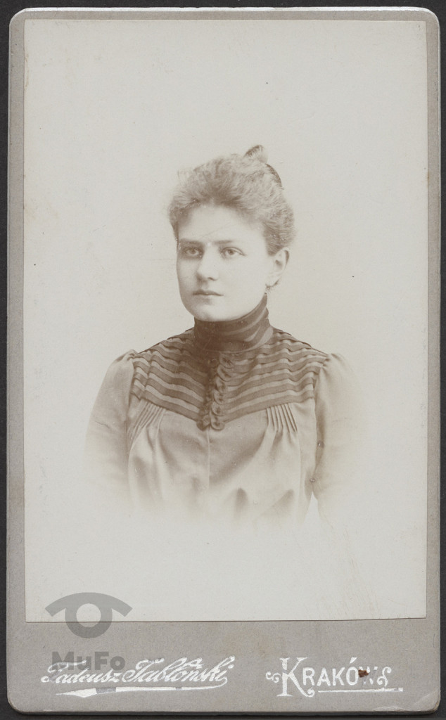 młoda kobieta, portret