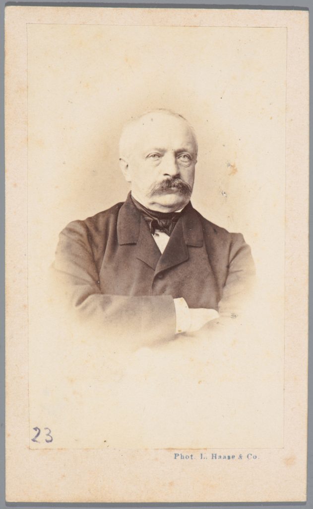 Konstanty hr. Bniński, portret atelierowy,