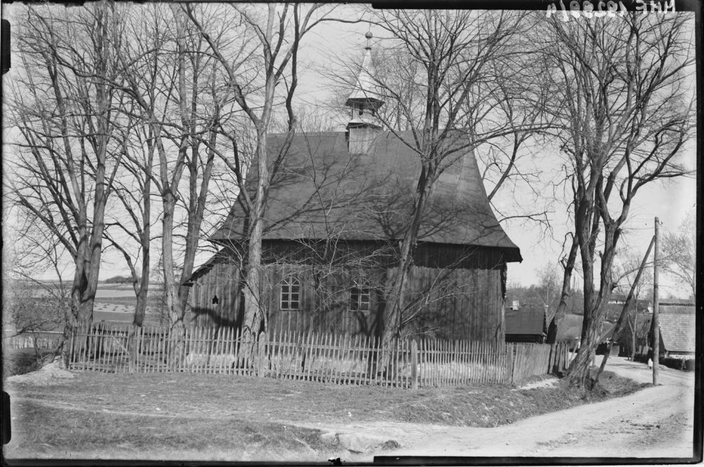 Drewniany kościół pw. Przemienienia Pańskiego