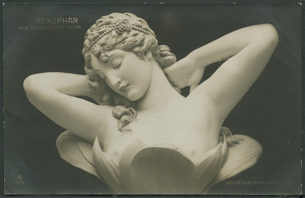 Rzeźba profesora Encke, "Nenufar"