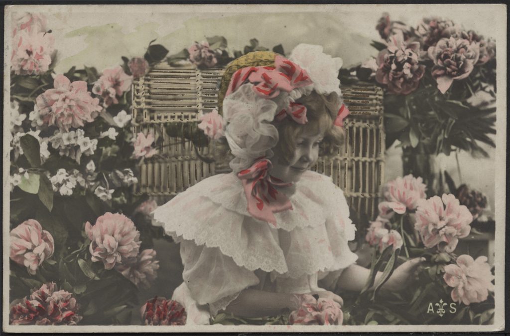 Dziewczynka wśród kwiatów, portret