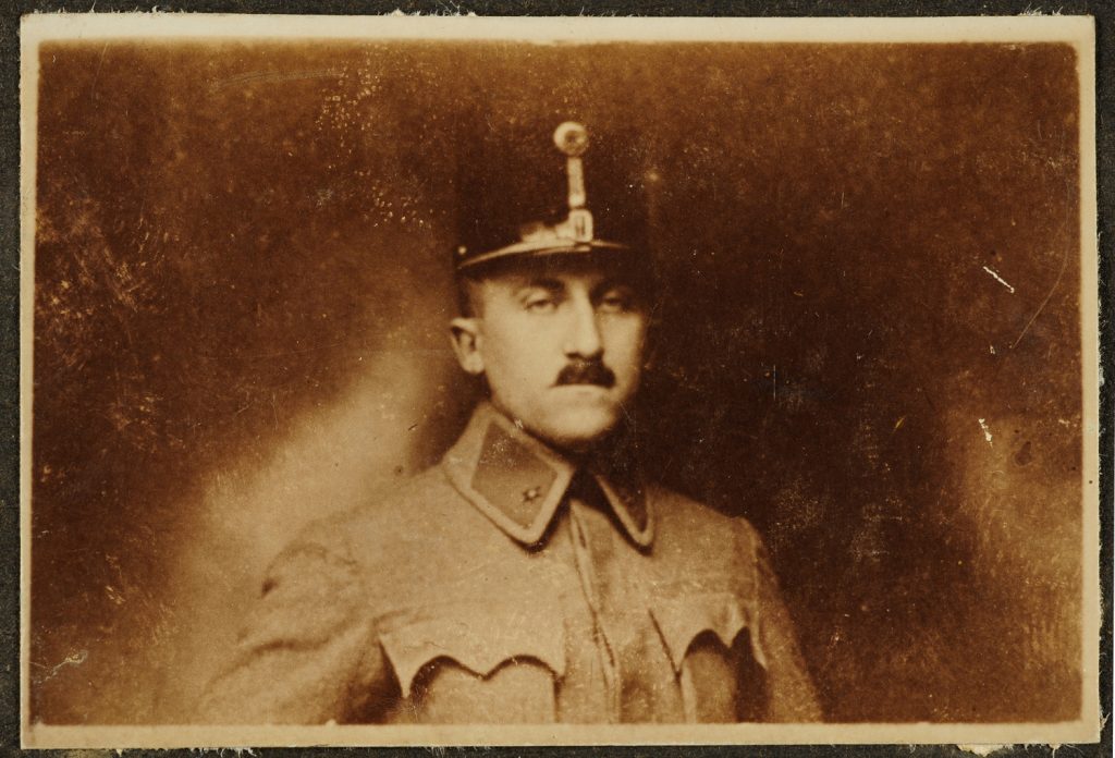 Podporucznik austriacki, portret