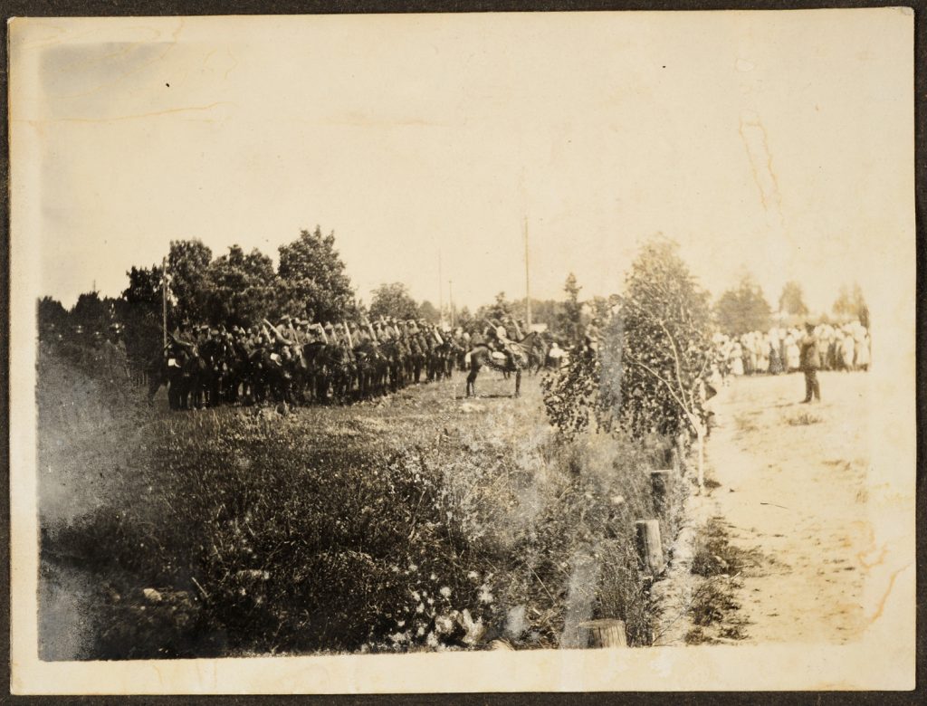 Zbiórka oddziału konnego