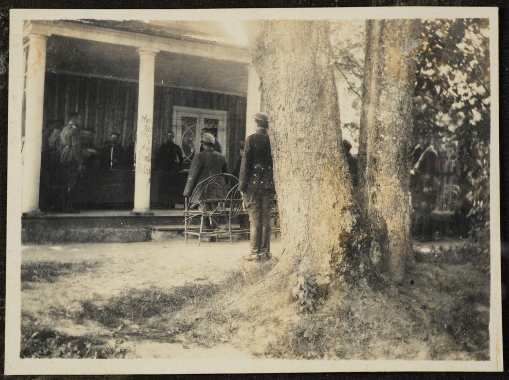 Sąd polowy wydaje wyrok