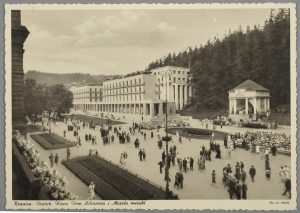 Krynica, deptak, koncert (widok ogólny)