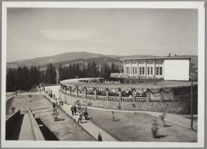 Krynica, Restauracja w górnej stacji kolejki na Górę Parkową