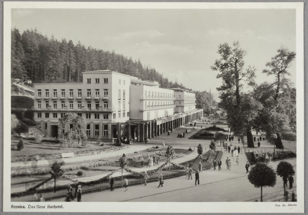 widok, Krynica, deptak i Nowy Dom Zdrojowy.