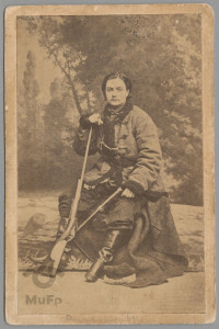 Henryka Pustowójtówna, portret,
strój powstańczy