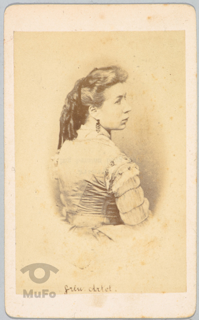 primadonna Dezyderia Artot, , portret