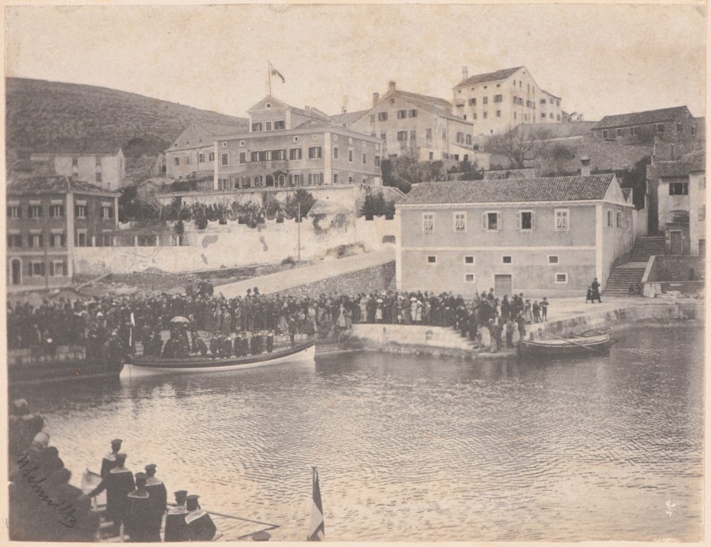 Przywitanie cesarzowej Elżbiety,
żony cesarza Franciszka Józefa
w porcie Rovenska w Veli Lošinj
(dawniej Lussingrande)