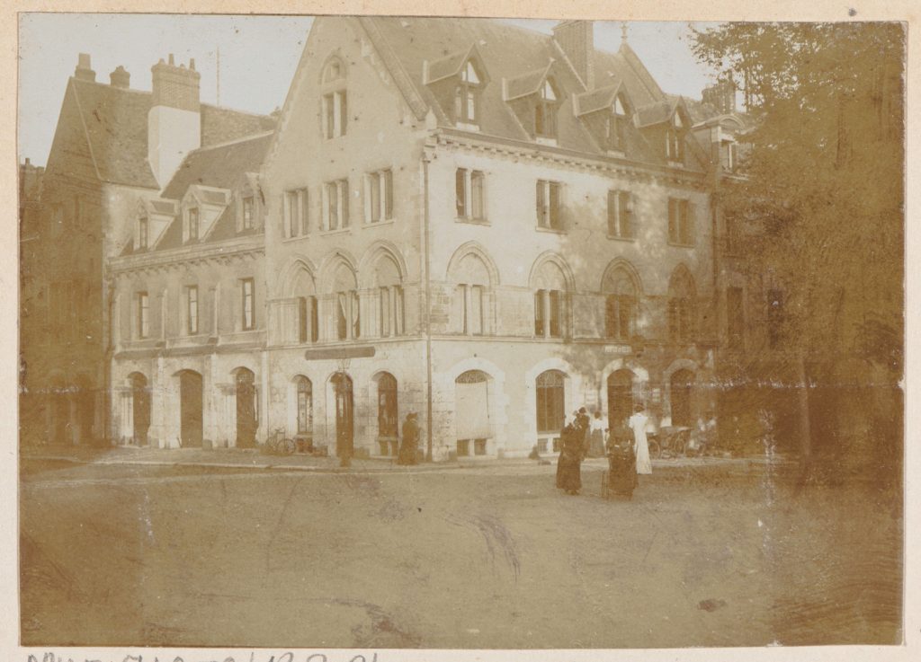 Chartres, fragment centrum