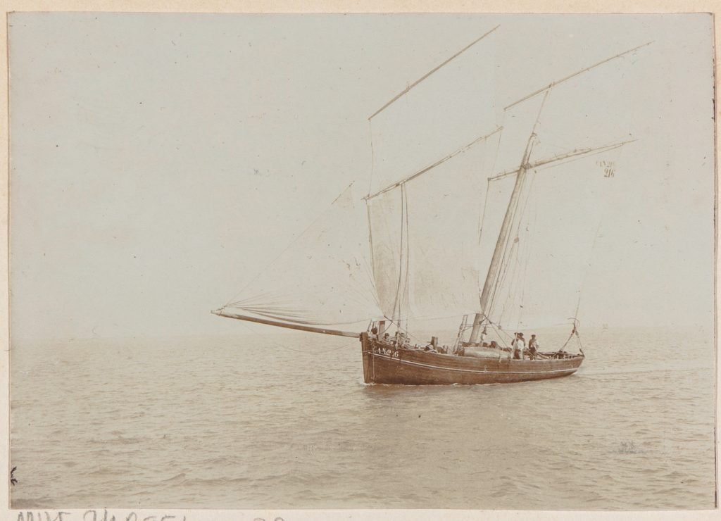 zatoka St.Malô - kuter żaglowy