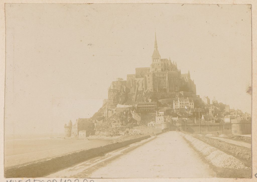 Normandia, Mont Saint-Michel, opactwo
