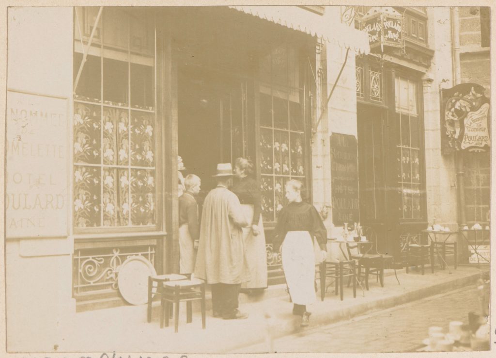 Normandia, Mont Saint-Michel, uliczka