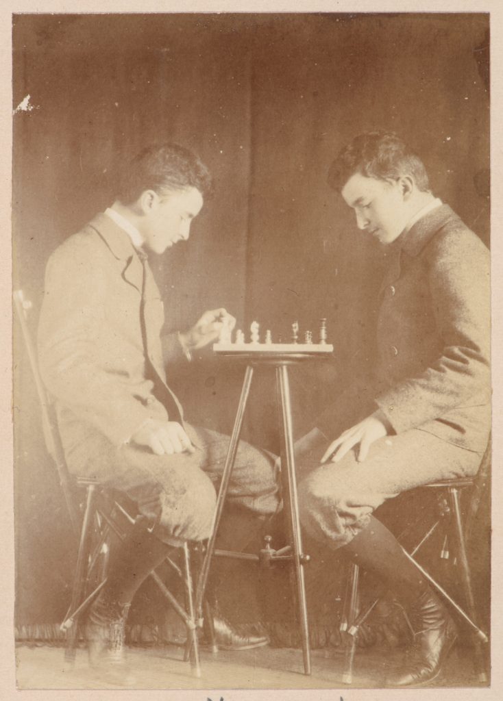 podwójny portret mężczyzny.