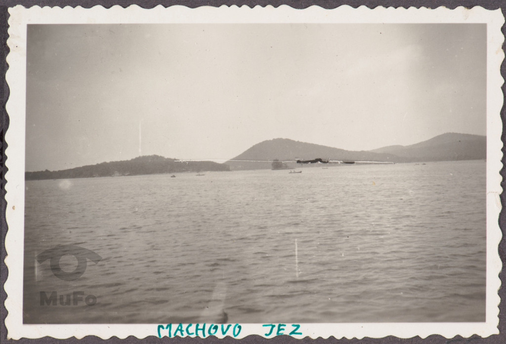 Máchovo Jezero, jezioro w miejscowości Doksy