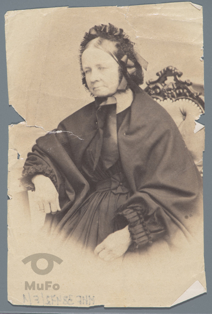 starsza kobieta, portret