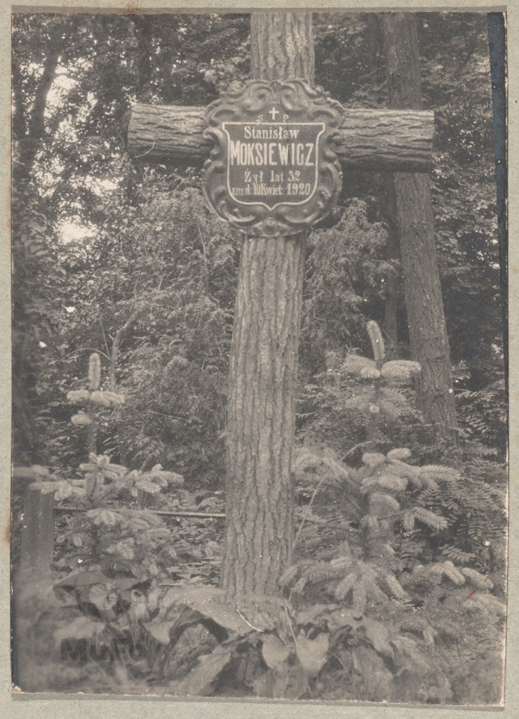 Wilno (?), cmentarz na Rossie, grób, Stanisław Moksiewicz, fotografia amatorska