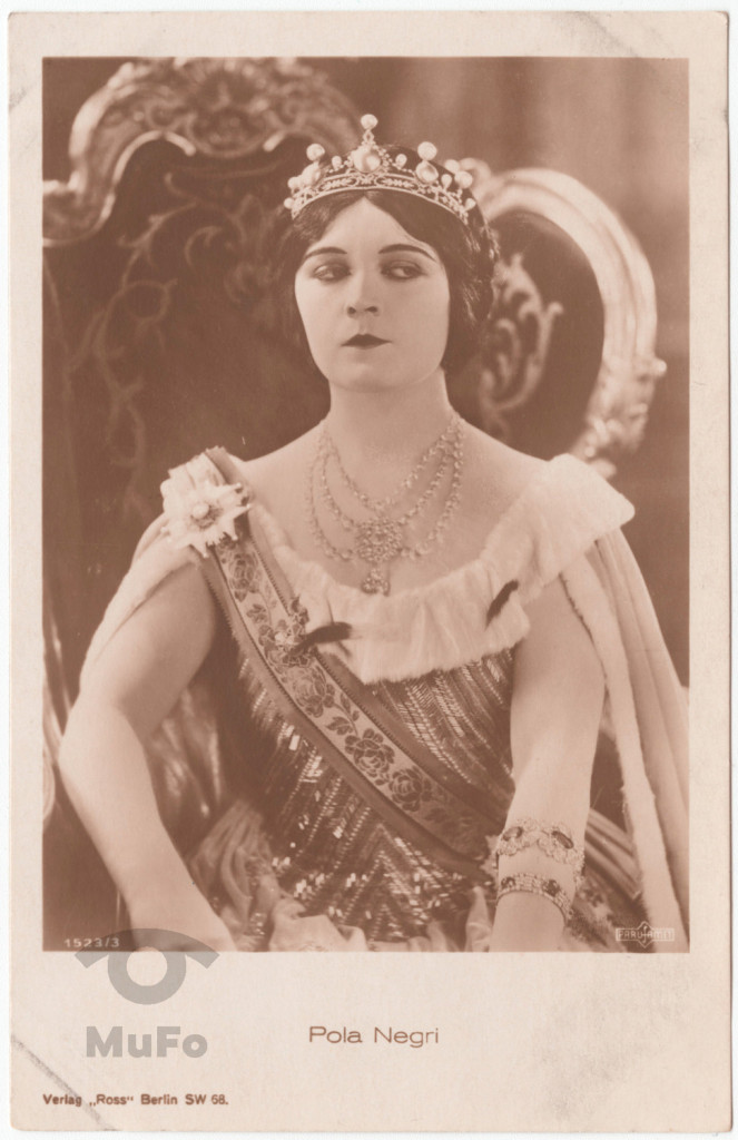 aktorka, Pola Negri w kostiumie filmowym, portret