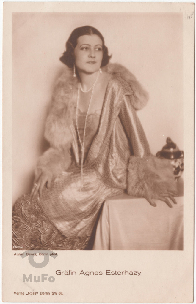 aktorka Agnes Esterhazy , portret atelierowy