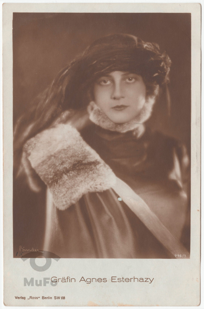 aktorka Agnes Esterhazy, portret
