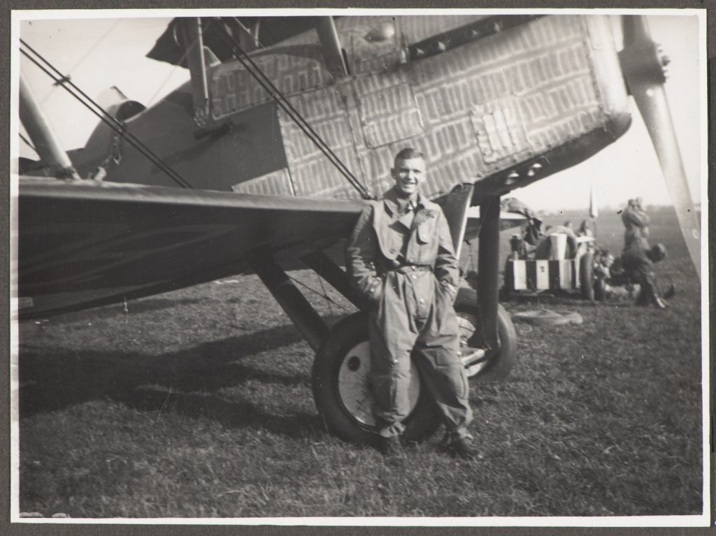 Samolot Potez XV, mężczyzna pozuje