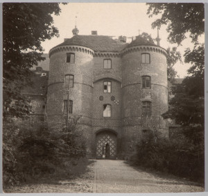 Frombork, Wzgórze Katedralne, brama południowa