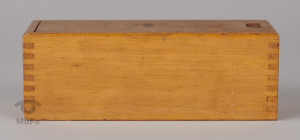 Zbiór 65 barwnych przezroczy z krajobrazami, architekturą