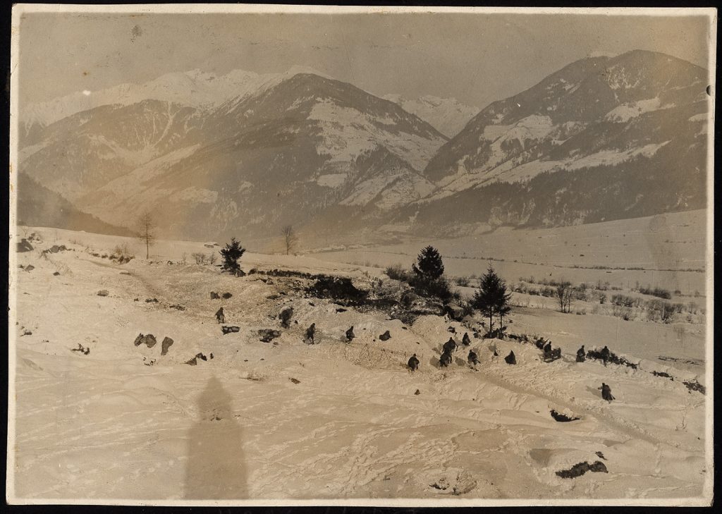 pejzaż górski, umocnienia polowe.