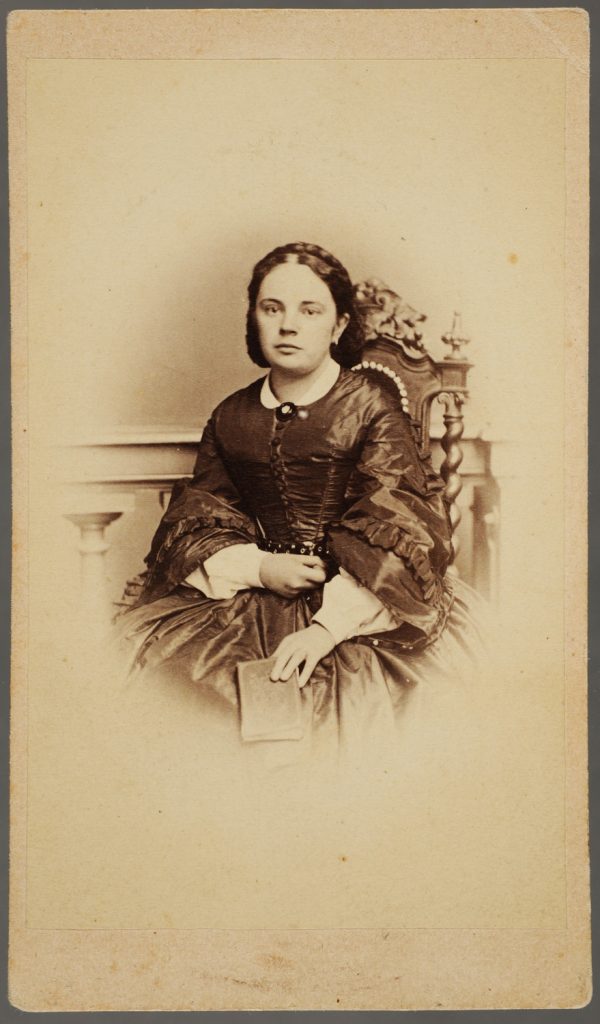 Stefania Prus-Szybalska, portret
