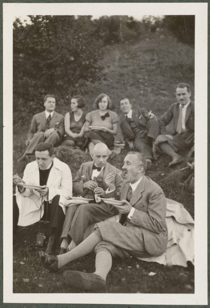 Piknik pracowników Banku Polskiego, portret w plenerze