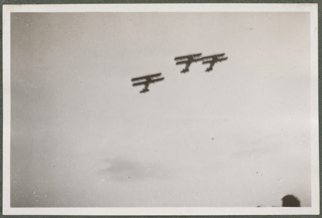 Skniłów, lotnisko, pokaz samolotów