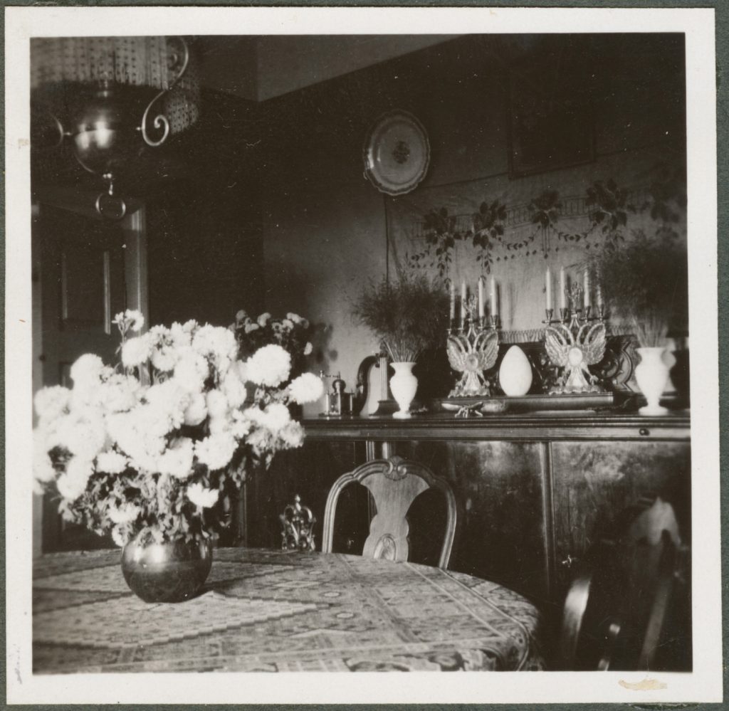 Salon w domu Karyłowskich, Rudawa