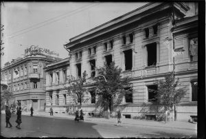 Wilno, ulica Mickiewicza 13, kasyno garnizonowe w ruinie