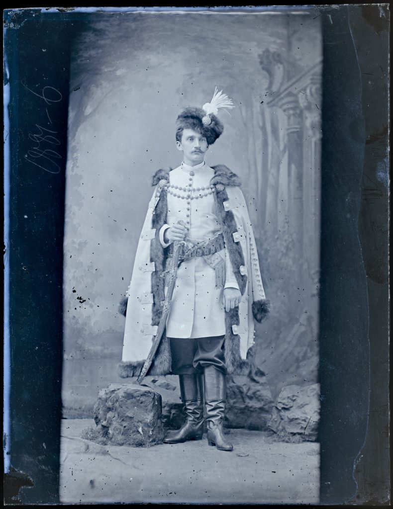 Władysław Leon Sapieha w stroju polskim, portret